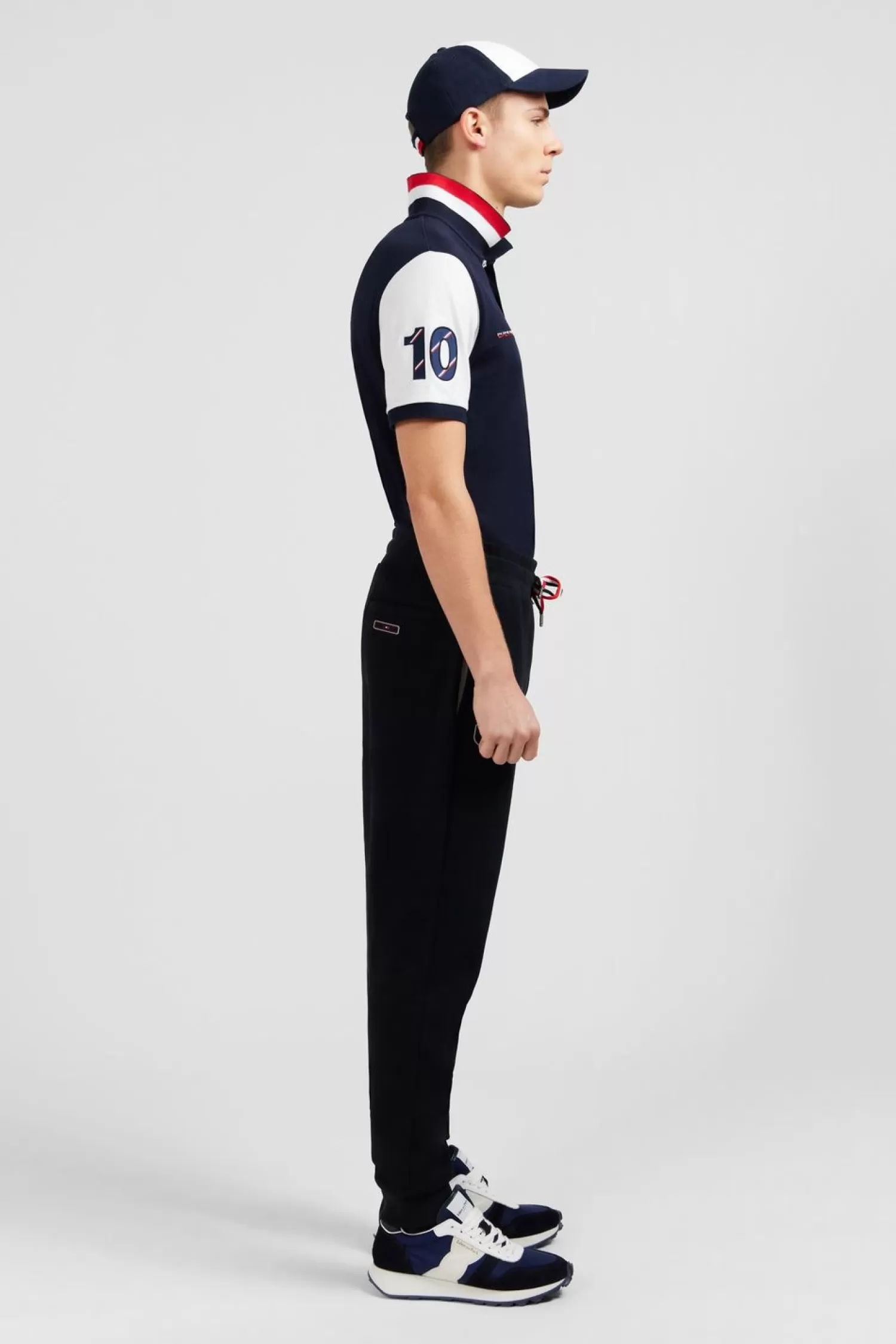 pantalon_de_jogging_noir_uni_2.webp Eden Park Pantalon De Jogging Noir Uni-Homme Pantalons