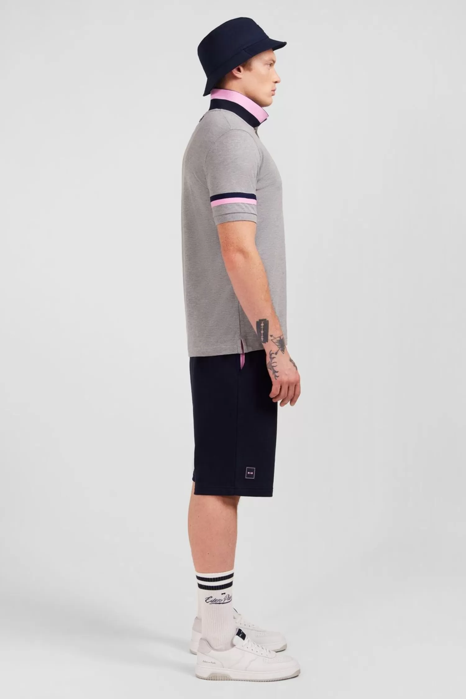 polo_gris_a_manches_courtes_3-1.webp Eden Park Polo Gris A Manches Courtes-Homme Polos