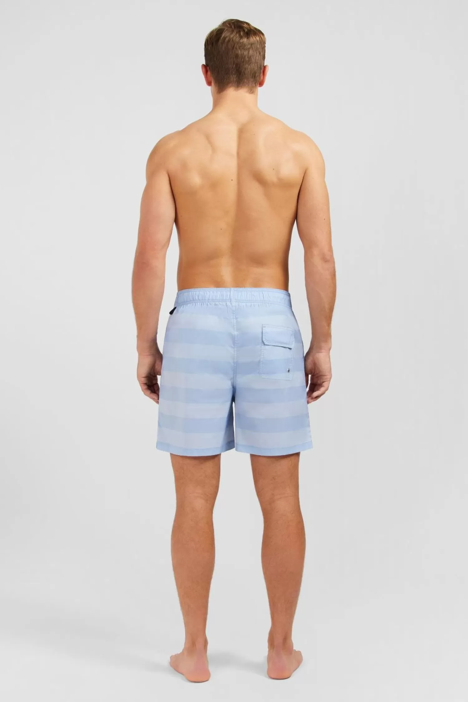short_de_bain_a_rayures_bleu_ciel_4.webp Eden Park Short De Bain A Rayures Bleu Ciel-Homme Maillots De Bain