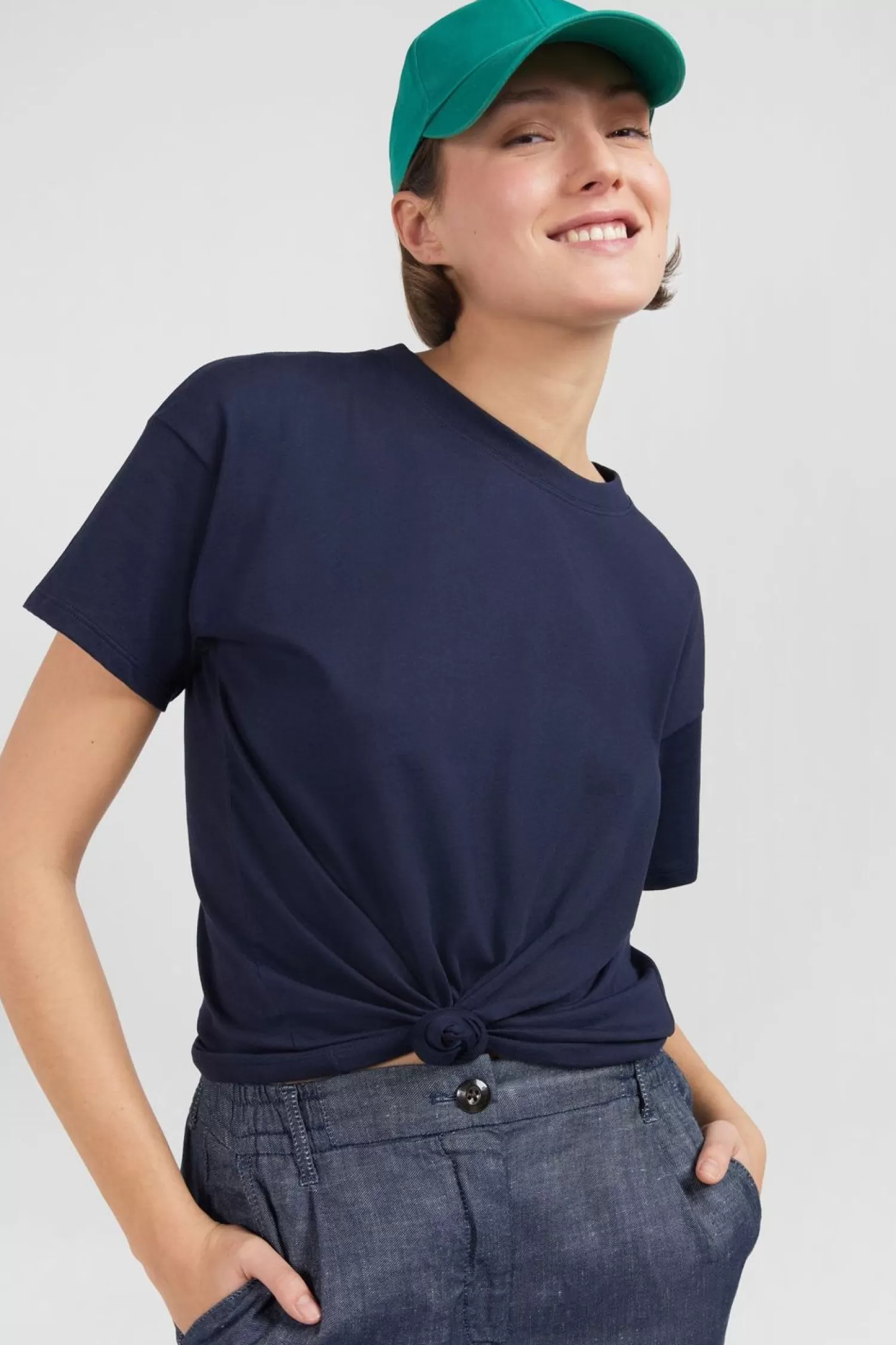 tshirt_manches_courtes_bleu_marine_uni_2.webp Eden Park T-Shirt Manches Courtes Bleu Marine Uni-Femme T-Shirts